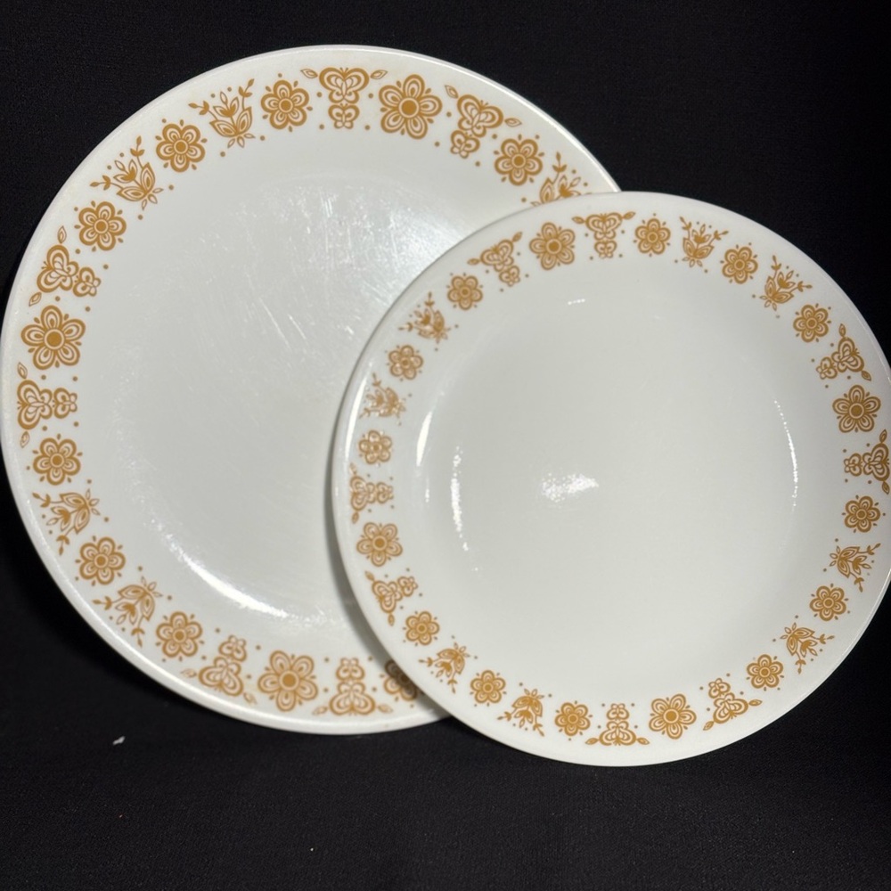 Corelle White and Gold Floral Dinnerware Set